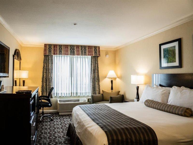 Days Inn By Wyndham Concord Extérieur photo